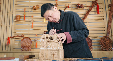 齊魯守藝人︱一木成印鑄桃源